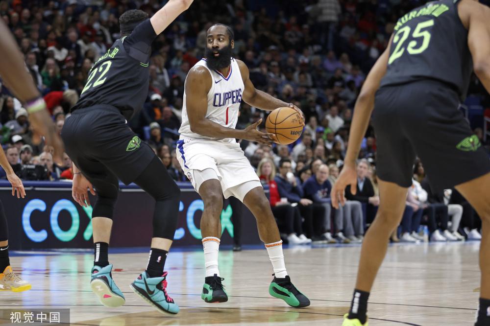 赛场胜负的 赛场胜负的