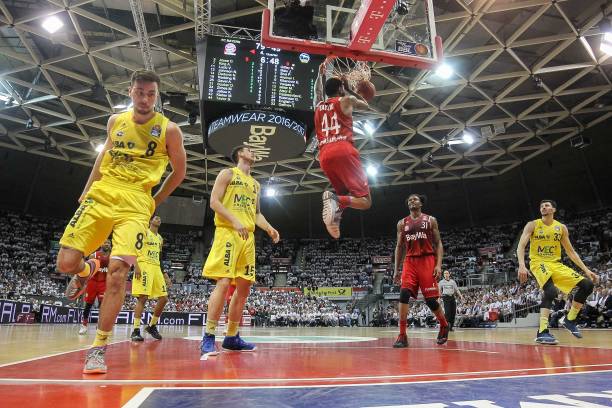 无疑为球队 无疑为球队